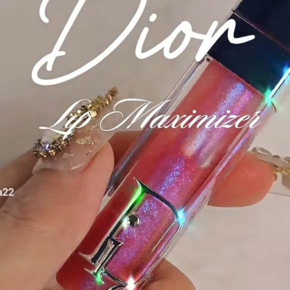 NEW Dior Addict Lip Maximizer Plumping Gloss - Instant and Volume- HOLO  PINK - Picture 4 of 7